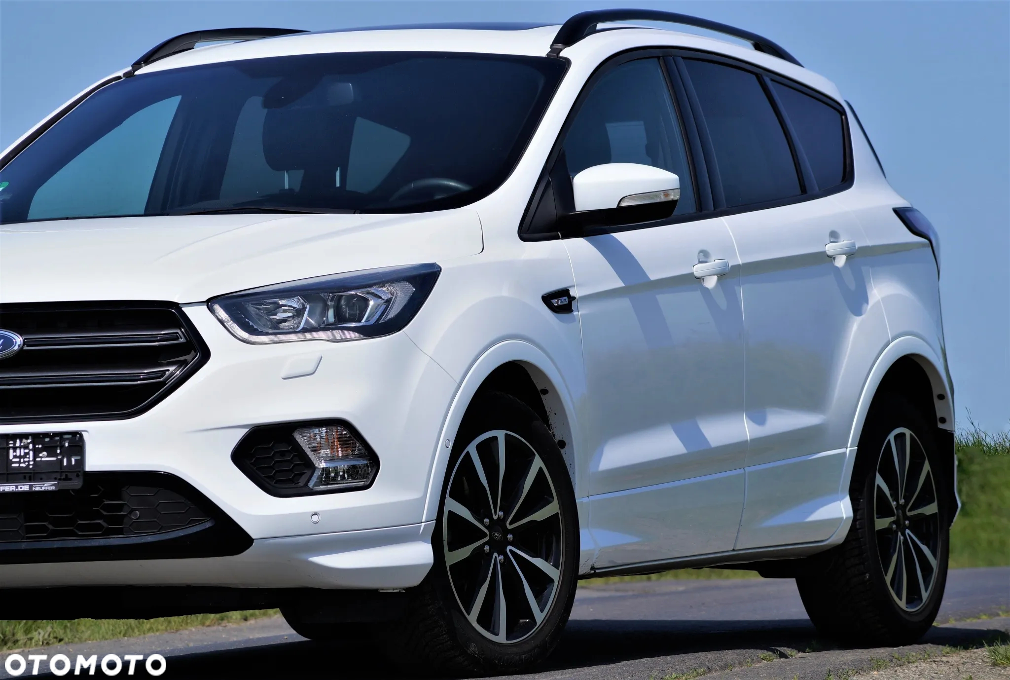 Ford Kuga - 12