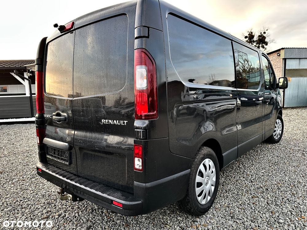 Renault Trafic Grand 2.0 dCi EDC - 15