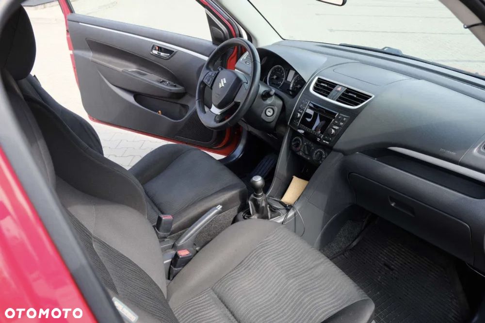Suzuki Swift - 3