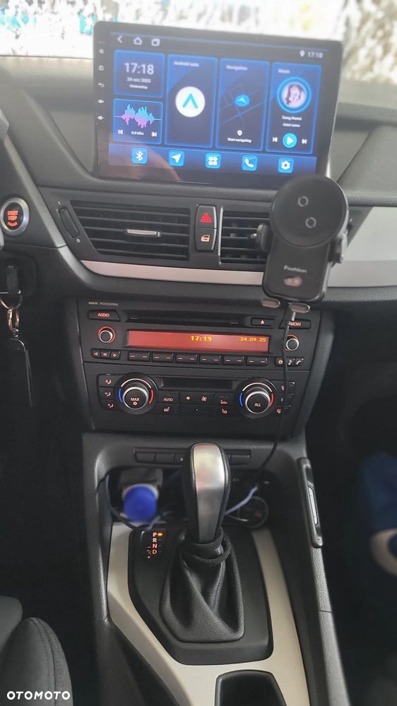BMW X1 xDrive18d - 14