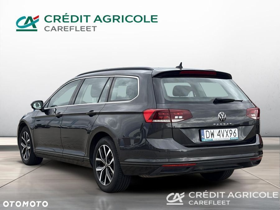 Volkswagen Passat 1.5 TSI EVO Business DSG - 4