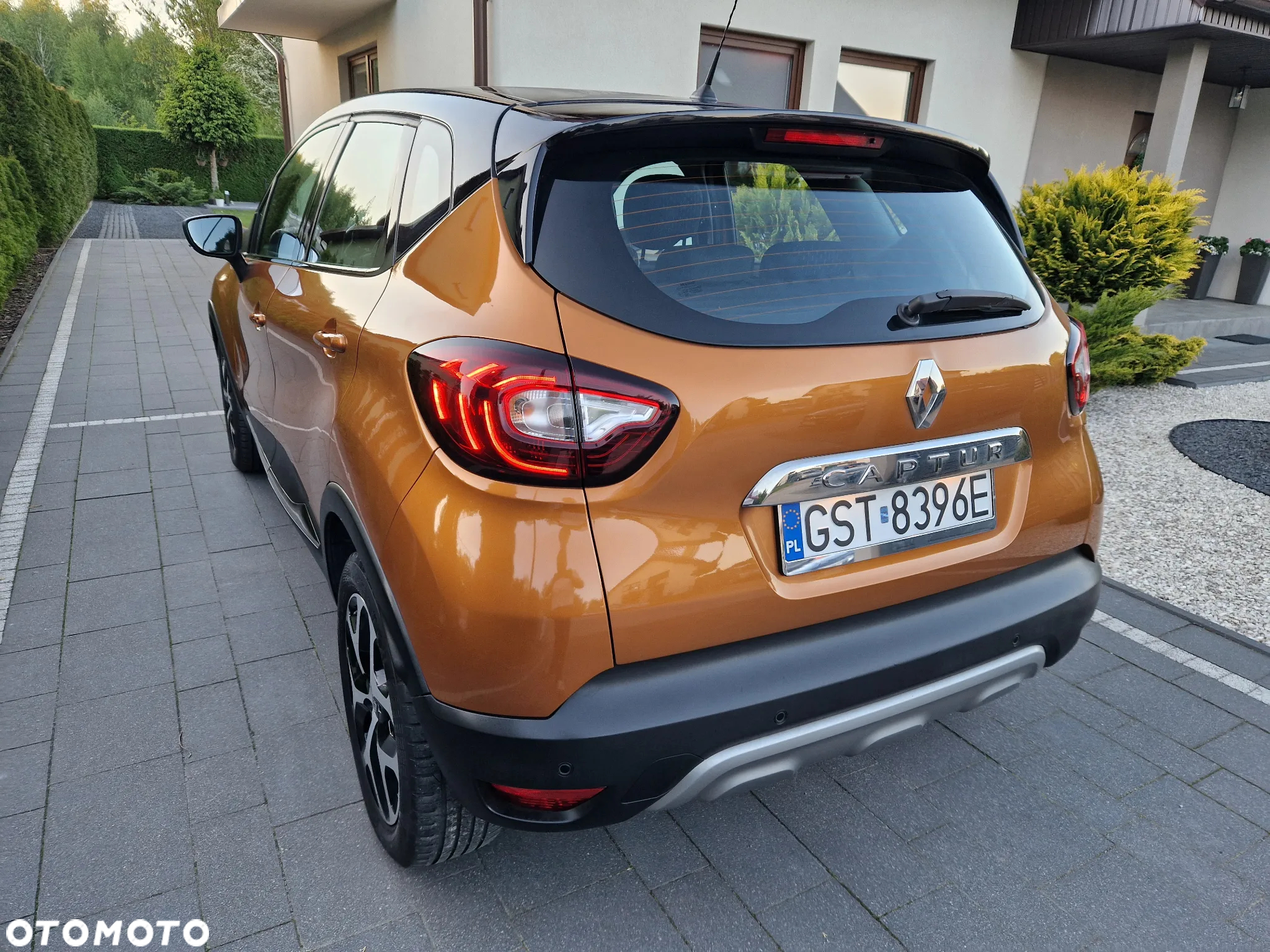 Renault Captur (ENERGY) TCe 90 BOSE EDITION - 10