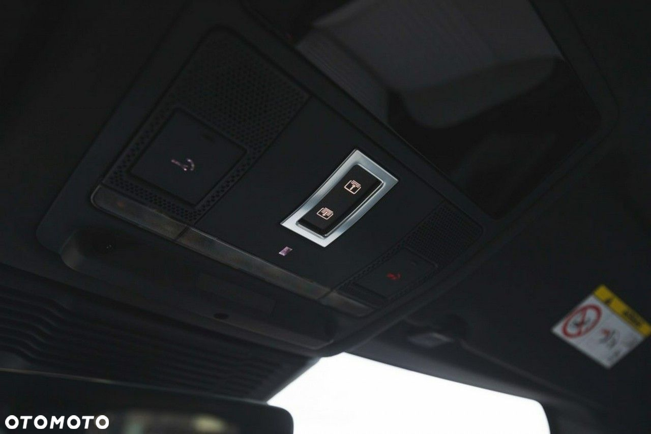 Land Rover Discovery Sport - 25