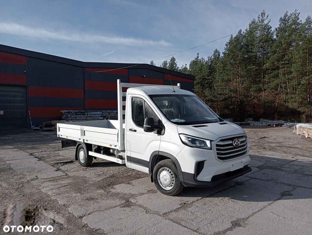 Maxus Deliver 9 - 1