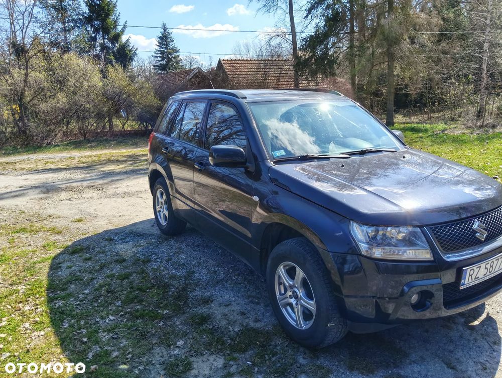 Suzuki Grand Vitara 2.0 Comfort - 3