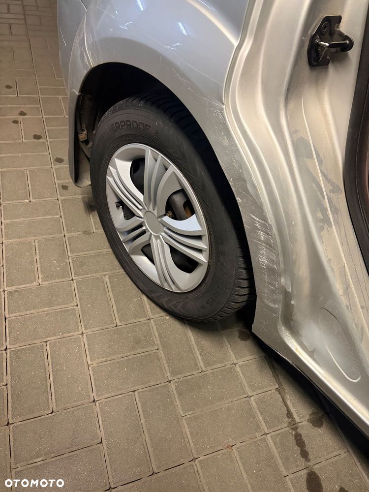 Ford Focus 1.6 Amber X - 9