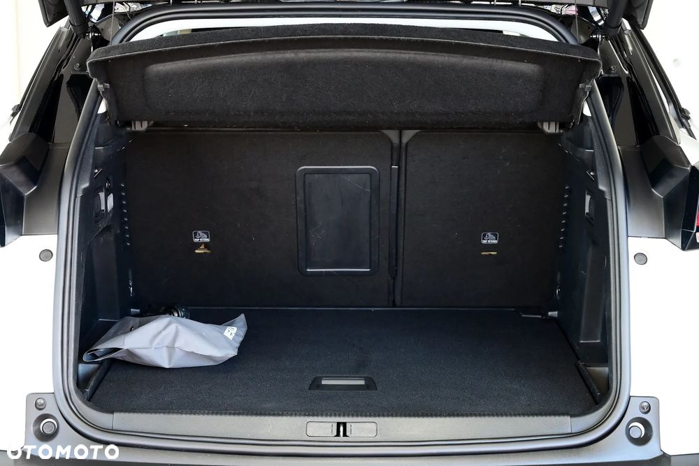 Peugeot 3008 BlueHDi 130 Stop & Start Crossway - 32