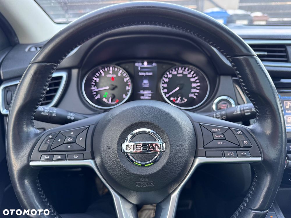 Nissan Qashqai 1.2 DIG-T N-Connecta - 27