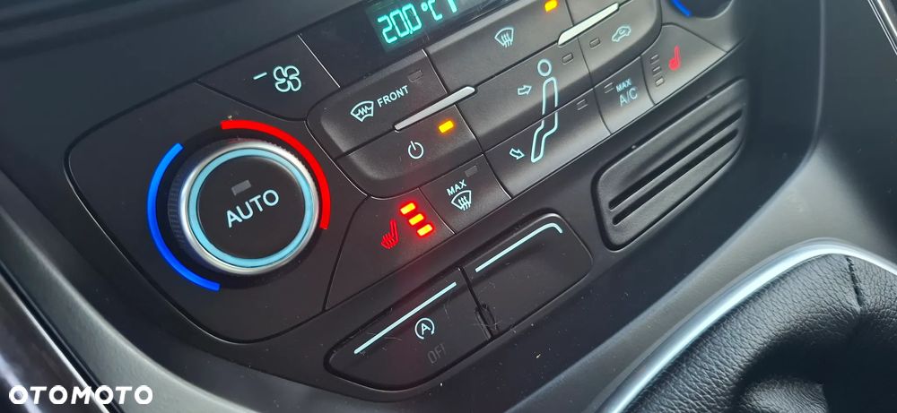 Ford C-MAX 1.5 TDCi Titanium - 19