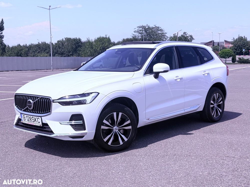 VOLVO XC60 2022 — imagine 5