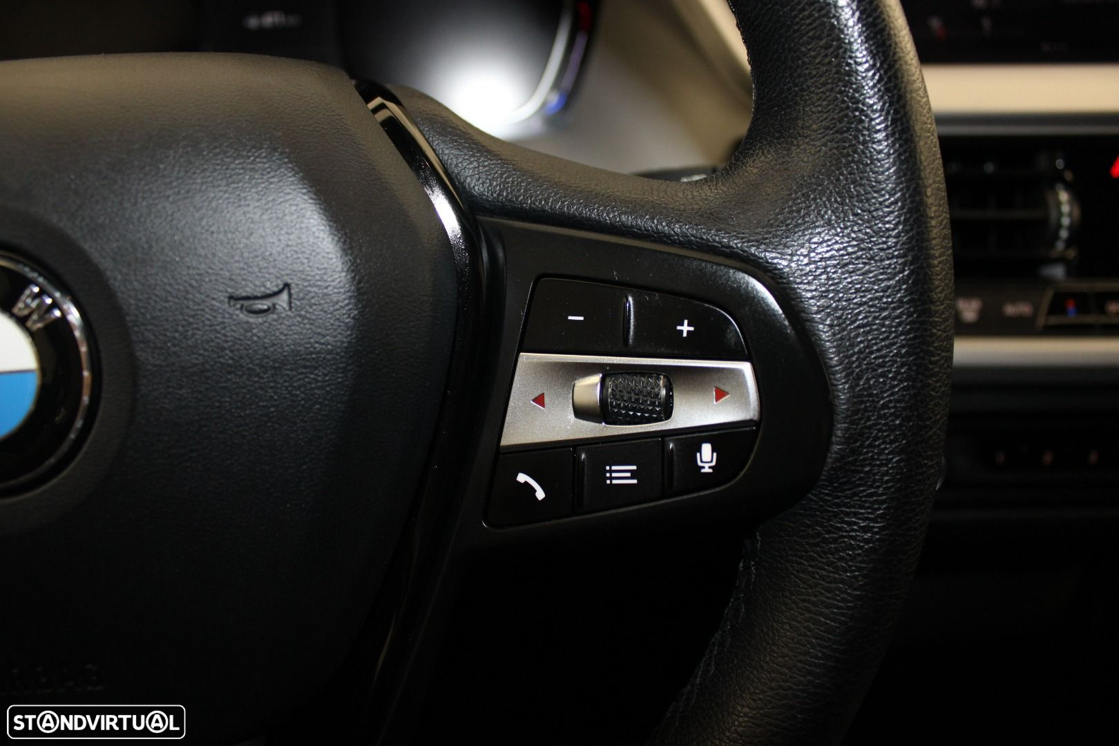 BMW 116 d Auto - 12