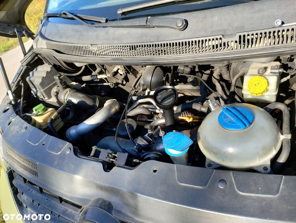 Volkswagen Transporter - 15