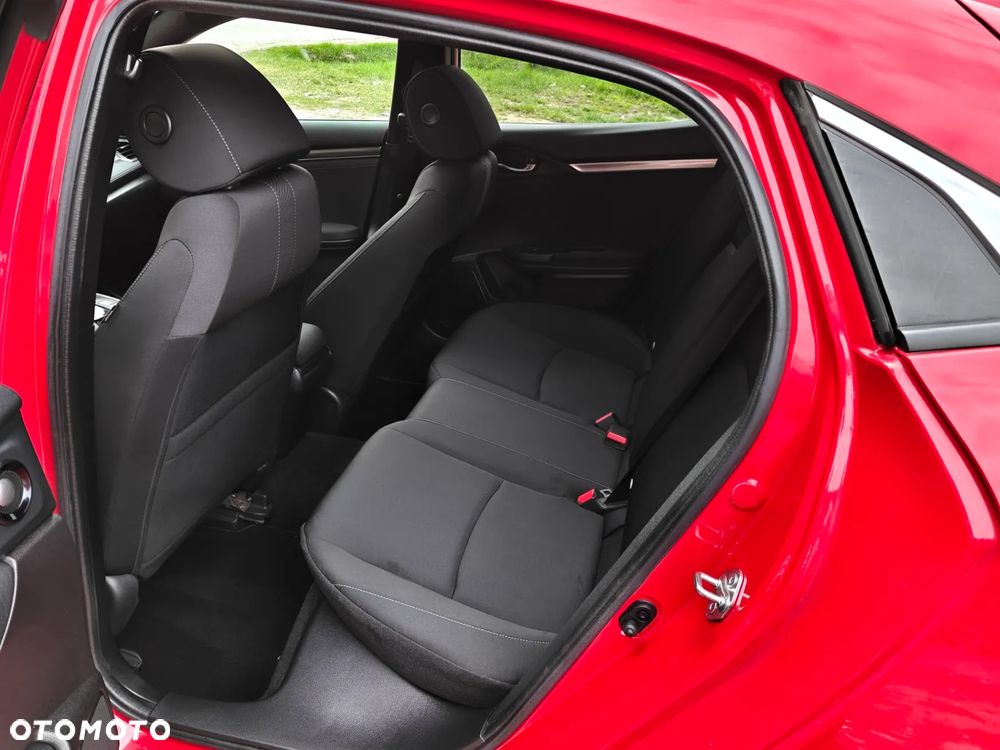 Honda Civic 1.0 i-VTEC Turbo Executive Sport Line - 11