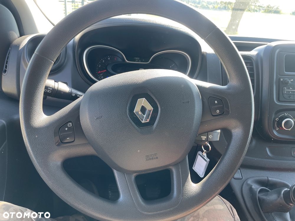 Renault Trafic - 20