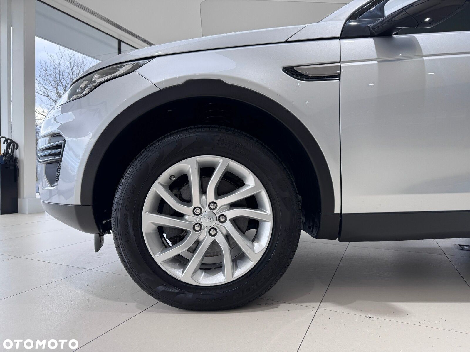 Land Rover Discovery Sport 2.0 TD4 SE - 18