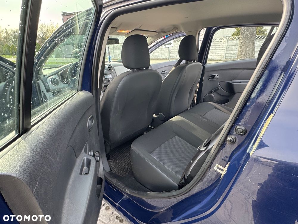 Dacia Sandero 1.2 16V 75 Essentiel - 9