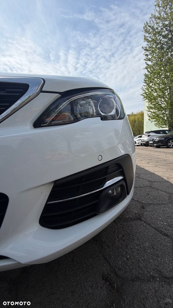 Peugeot 308 1.5 BlueHDi Business Line S&S - 10