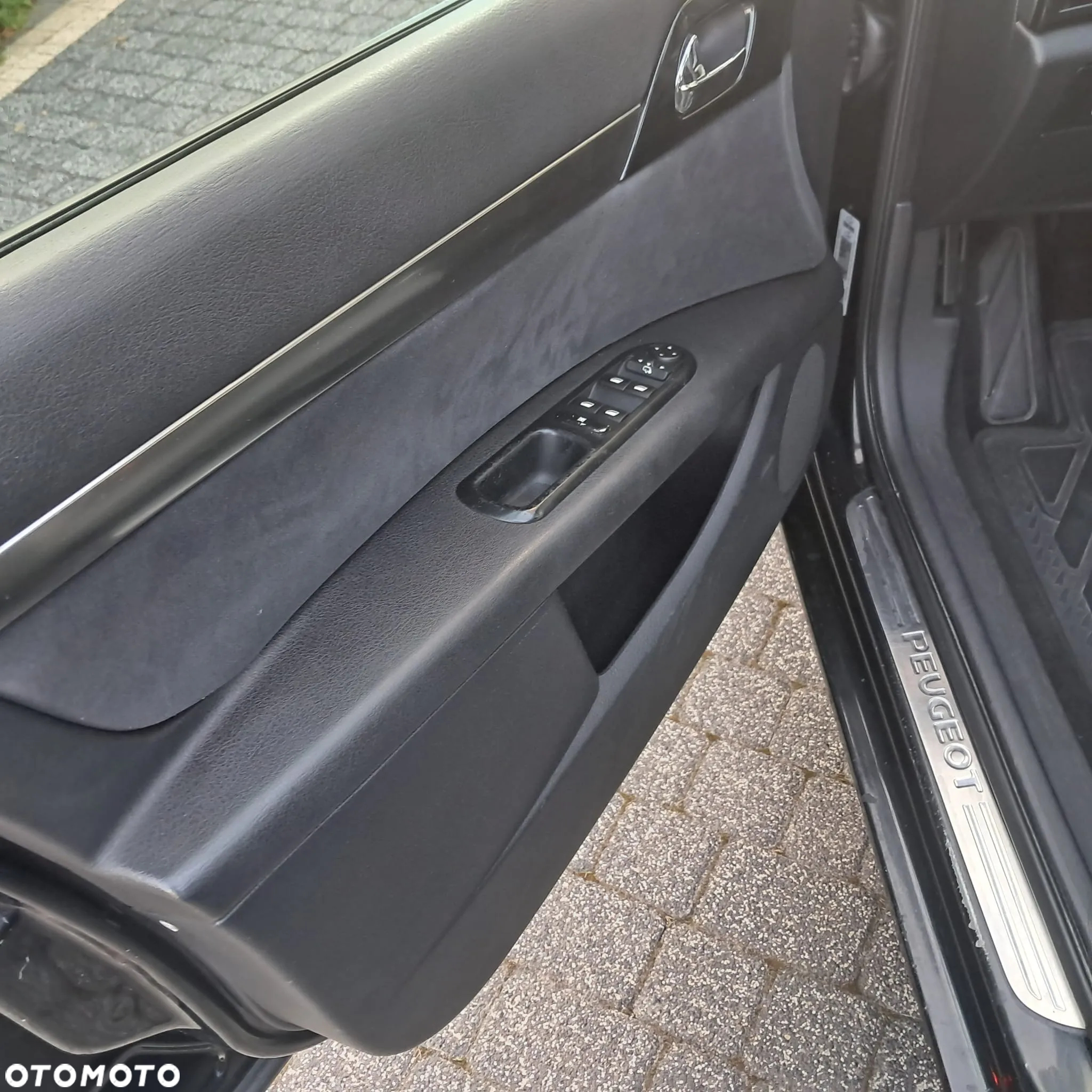 Peugeot 407 - 7
