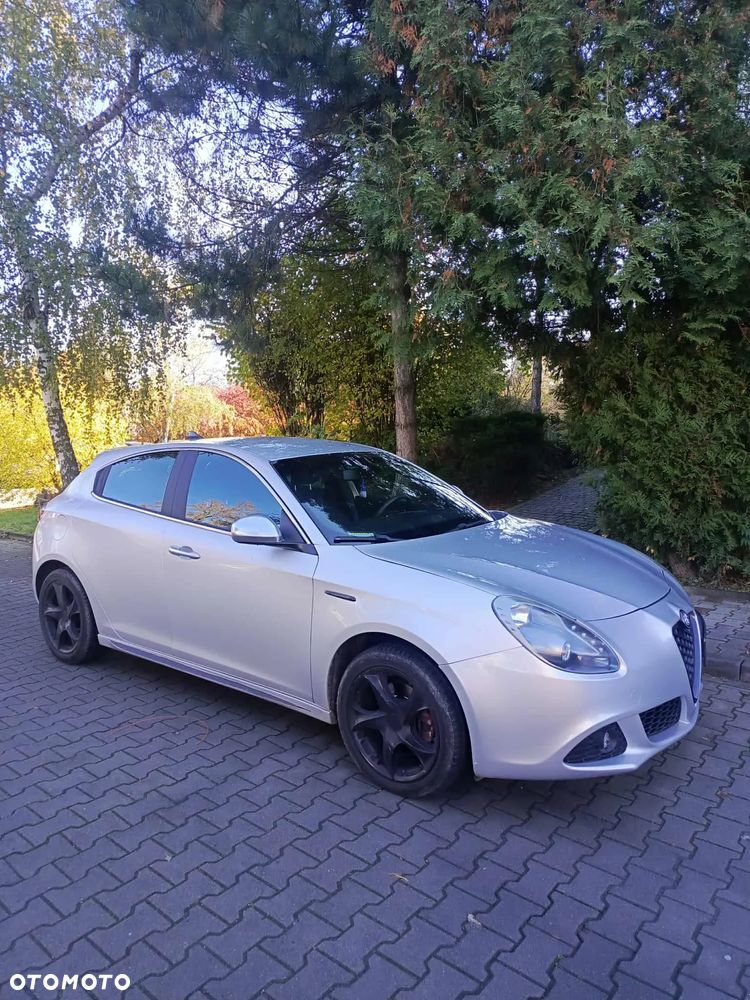 Alfa Romeo Giulietta 2.0 JTDM Distinctive - 3
