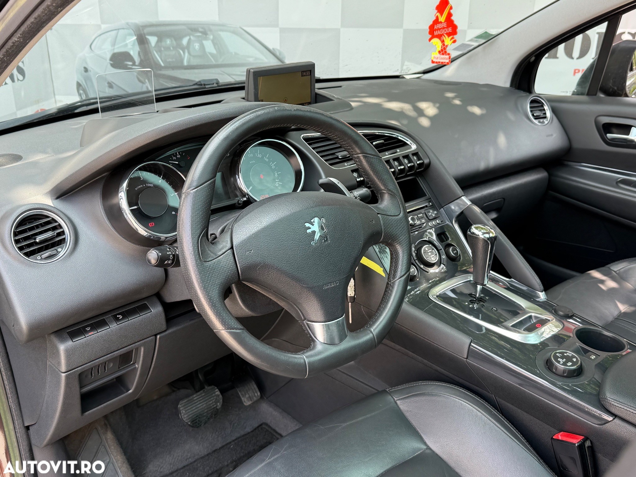 Peugeot 3008 e-HDi FAP 110 EGS6 Stop&Start Allure - 17