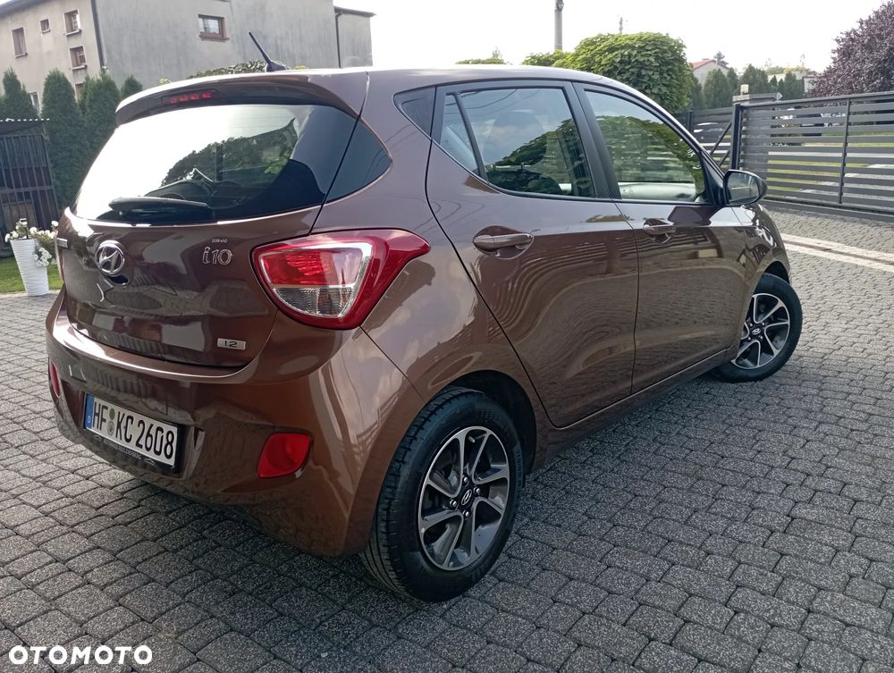 Hyundai i10 1.2 Fifa World Cup Edition - 20