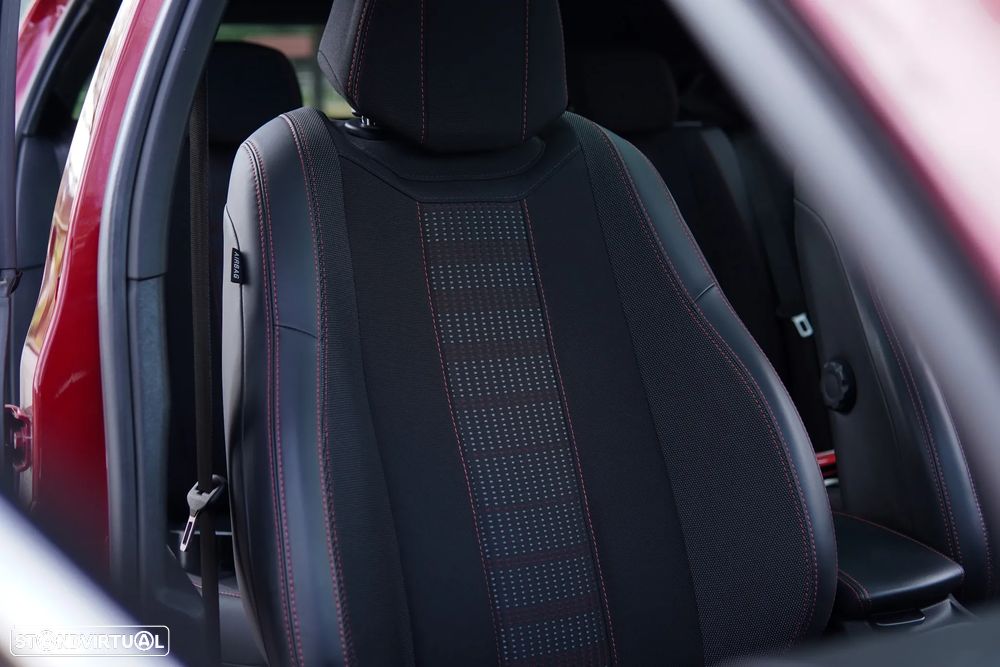 Peugeot 308 PureTech 130 GPF Stop & Start GT Pack - 36