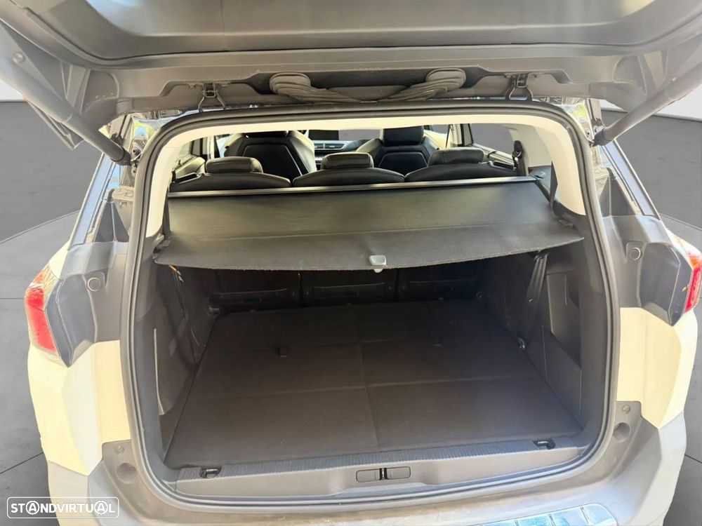 Peugeot 5008 1.2 PureTech Allure EAT6 — fotografia 12