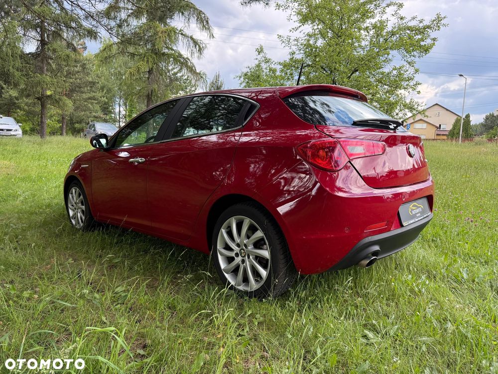 Alfa Romeo Giulietta - 5