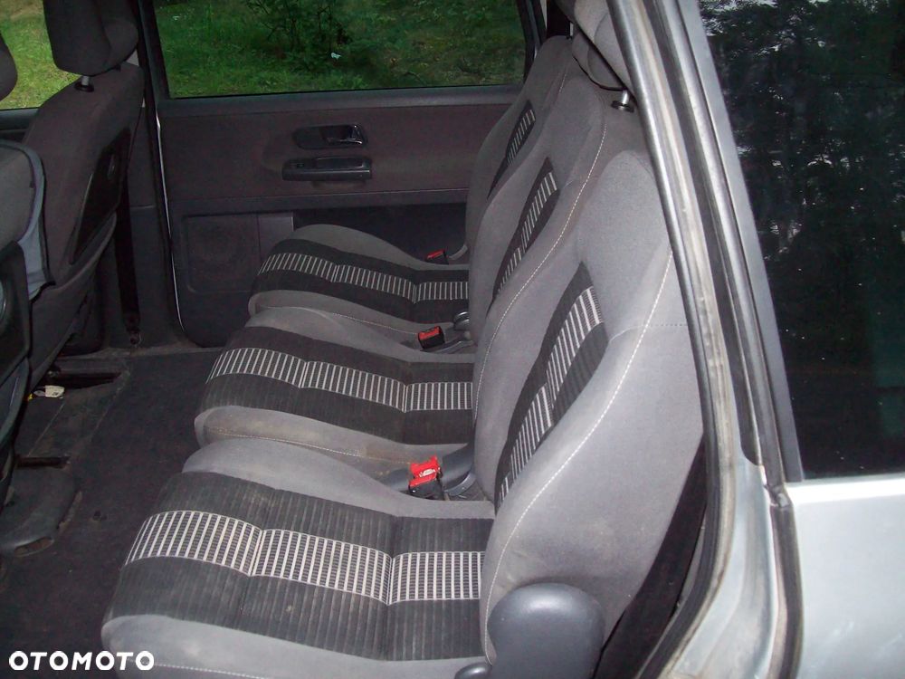 Volkswagen Sharan 2.0 TDI Comfortline - 7