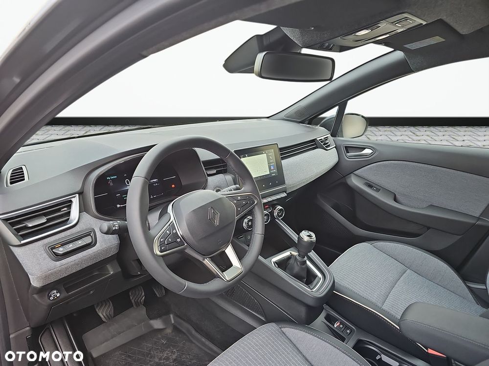 Renault Clio 1.0 TCe Techno - 9