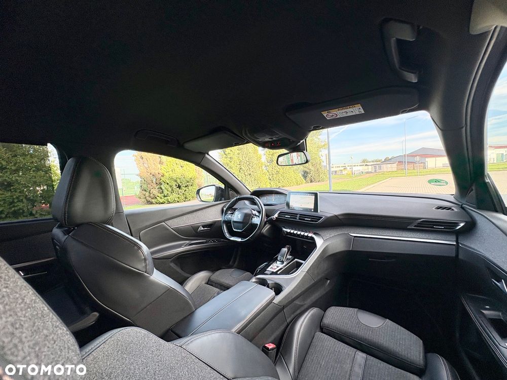 Peugeot 5008 BlueHDi 120 EAT6 Allure - 24
