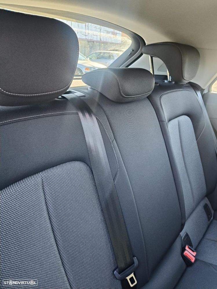 Audi Q2 30 TFSI - 17