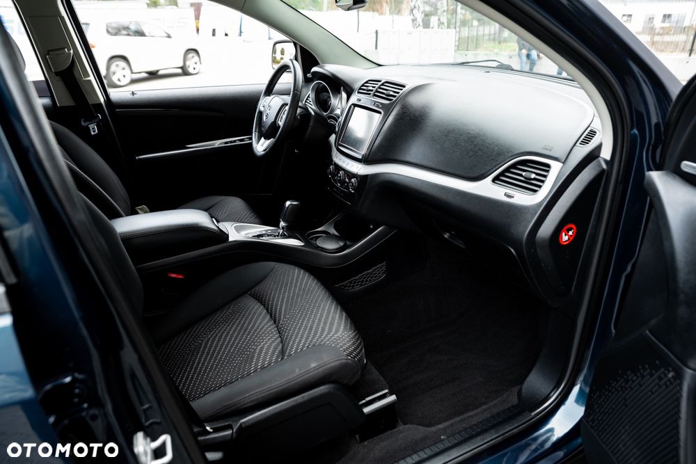 Dodge Journey - 24