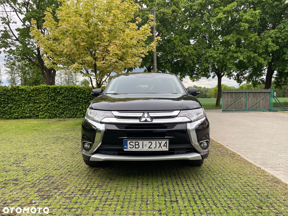 Mitsubishi Outlander - 3
