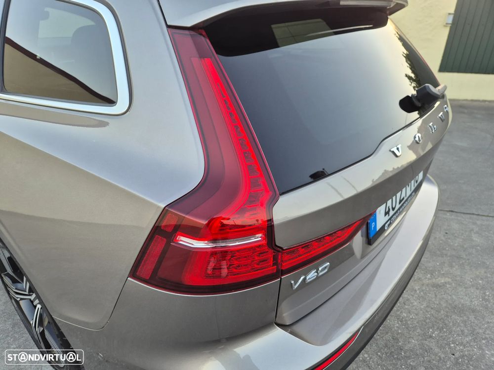 Volvo V60 2.0 T8 AWD TE Inscription - 18