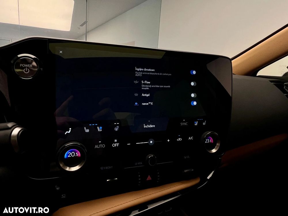 Lexus Seria NX 350h AWD CVT HEV Luxury - 27