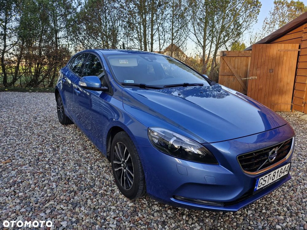 Volvo V40 - 2