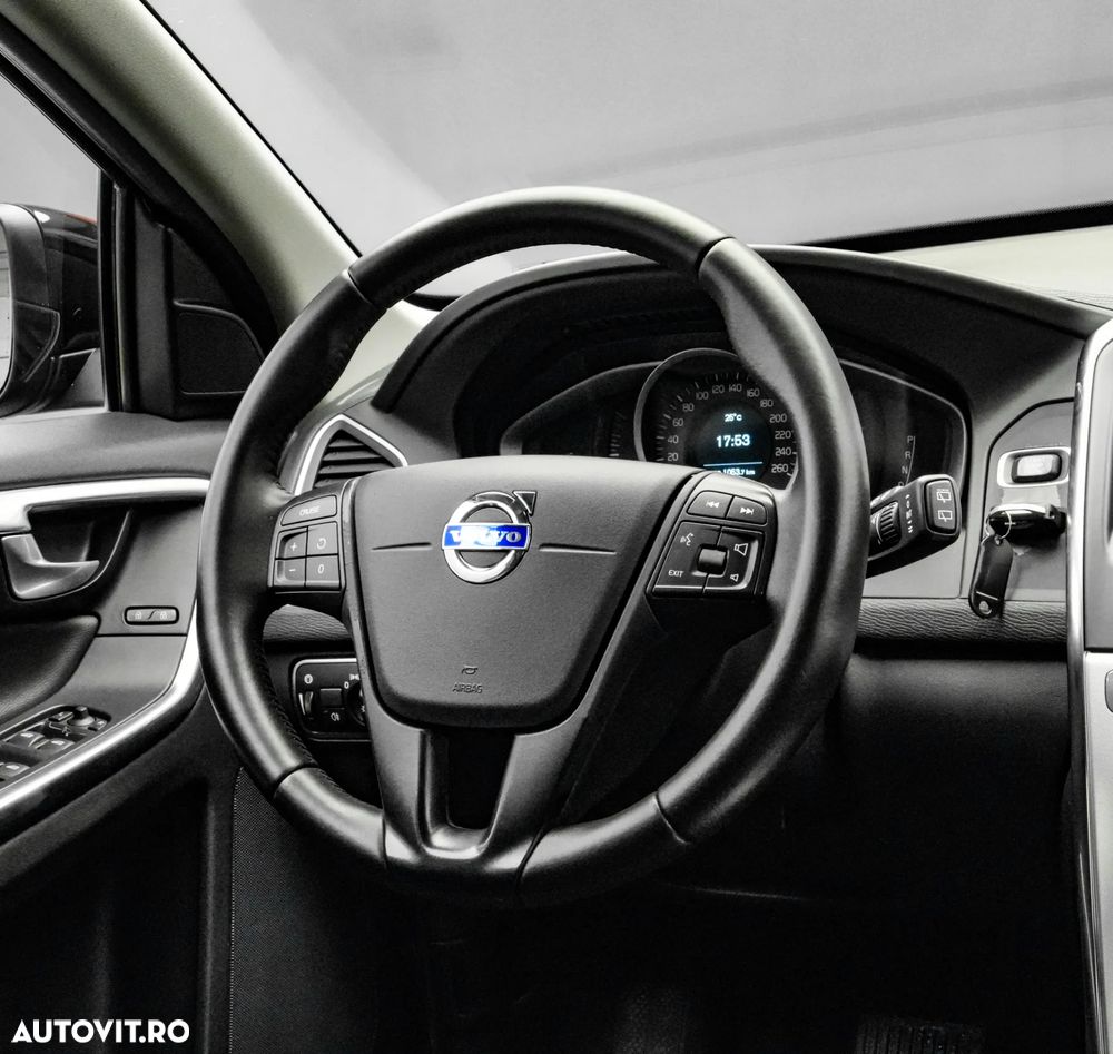 Volvo XC 60 - 18