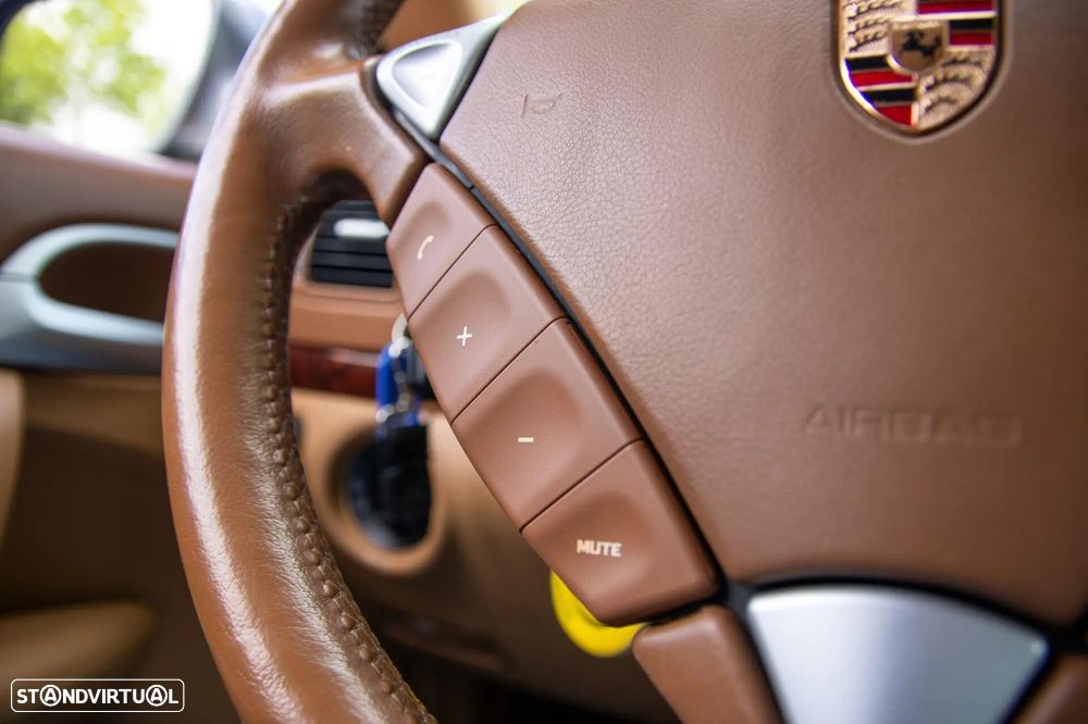 Porsche Cayenne Tiptronic - 34