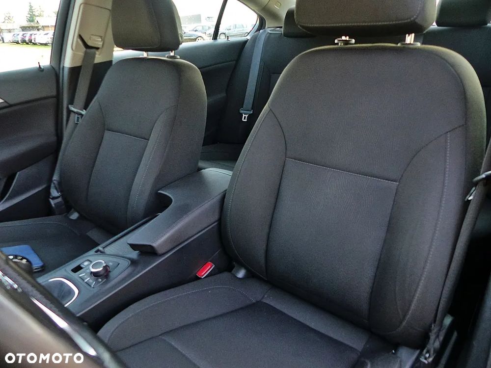 Opel Insignia 1.6 Turbo Edition - 21