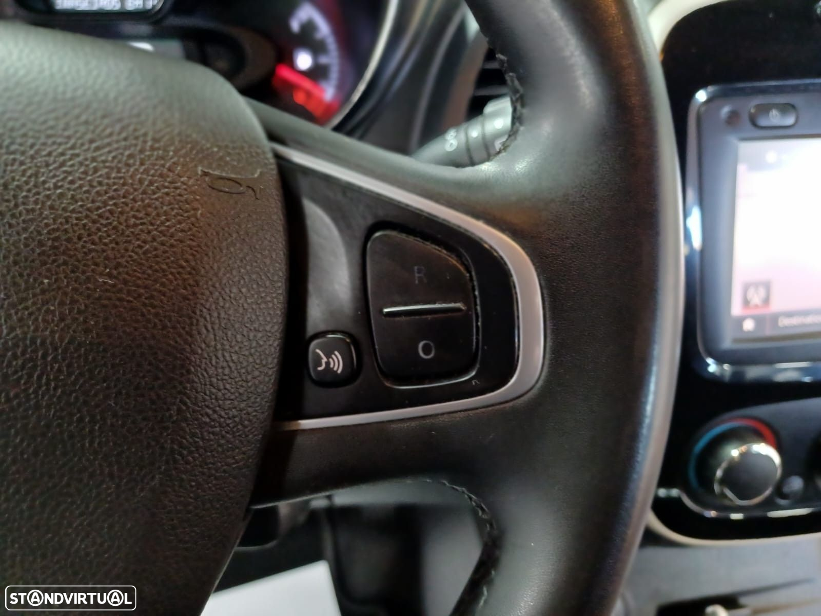 Renault Captur 0.9 TCE Exclusive - 16