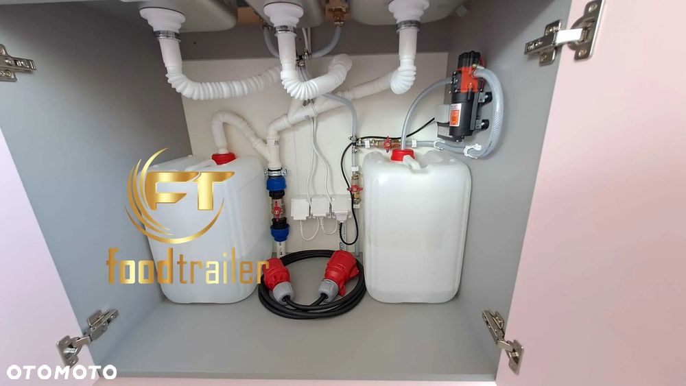 Inny foodtrailer - 25