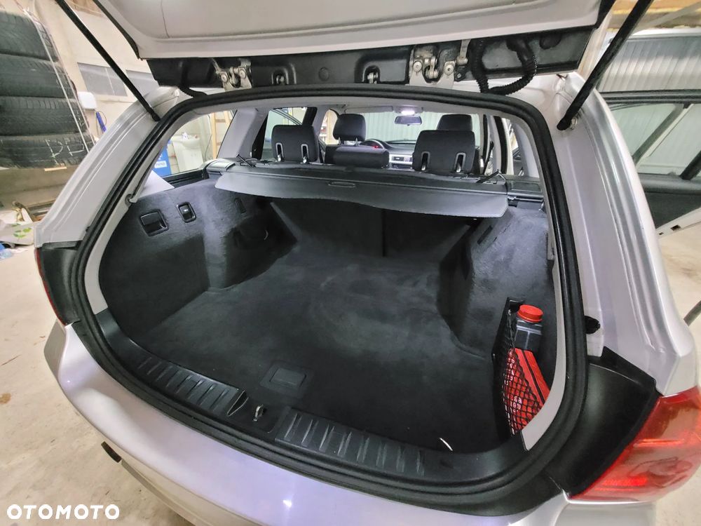 BMW Seria 3 320d DPF - 9
