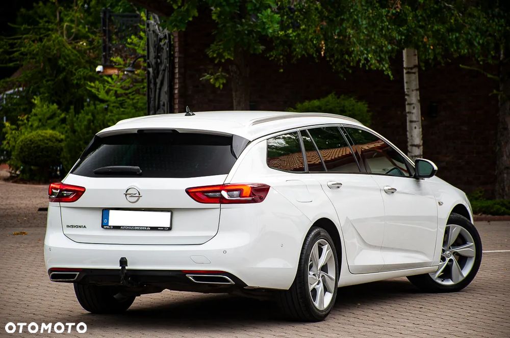 Opel Insignia 2.0 BiTurbo 4x4 Ultimate Exclusive - 13