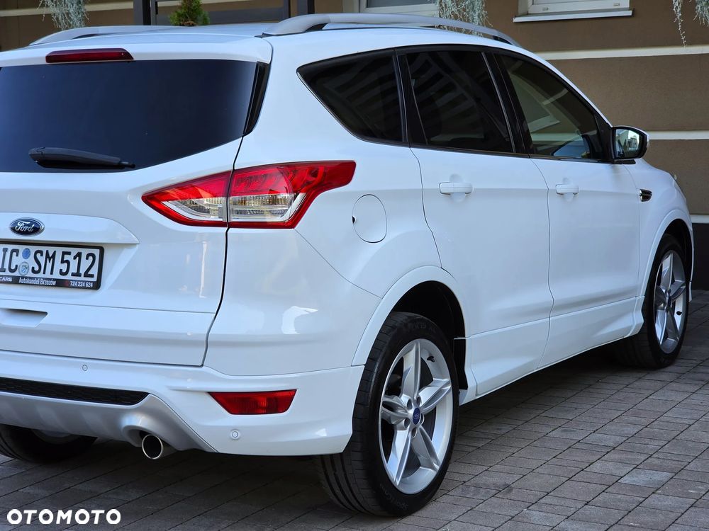 Ford Kuga 2.0 TDCi 2x4 ST-Line - 34