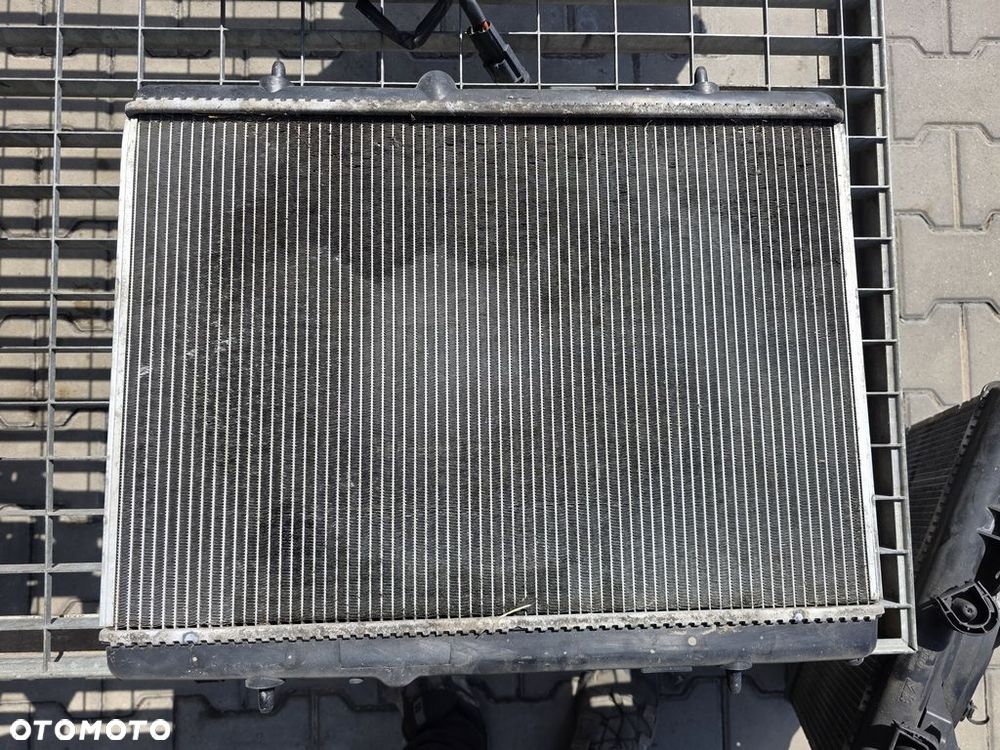 CITROEN C4 PICASSO 07r 1.6 HDI CHŁODNICA WODY P9680533480 - 2
