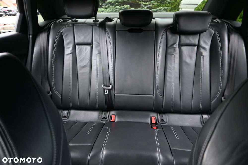Audi A4 Limousine 40 TFSI quattro S tronic S line - 30