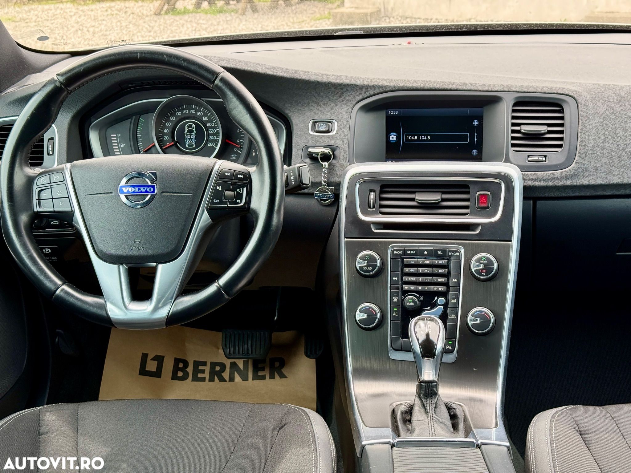 Volvo S60 - 14