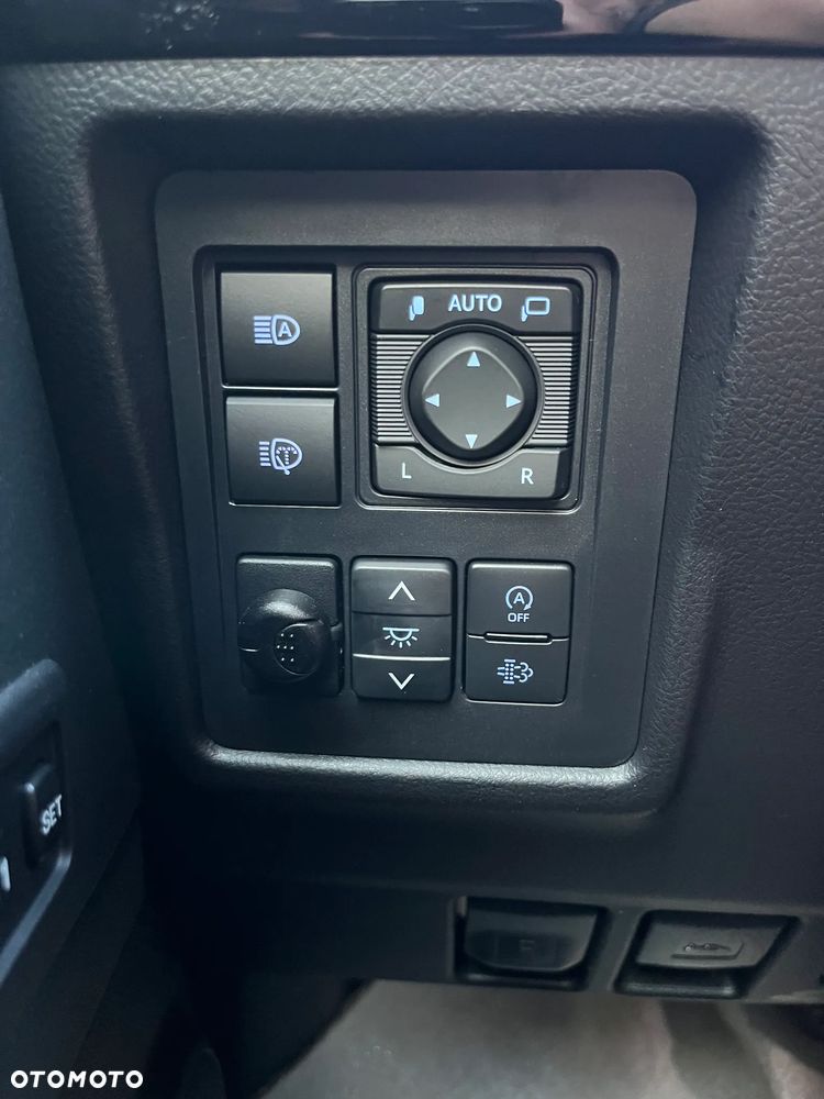 Toyota Land Cruiser LC 2.8 D-4D Executive - 14