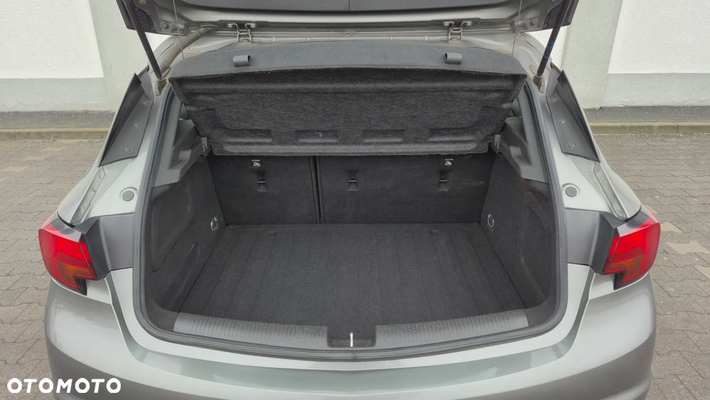 Opel Astra 1.4 T Enjoy - 17